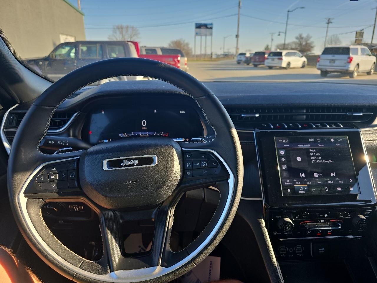 Jeep Grand Cherokee Altitude 4x4 2024