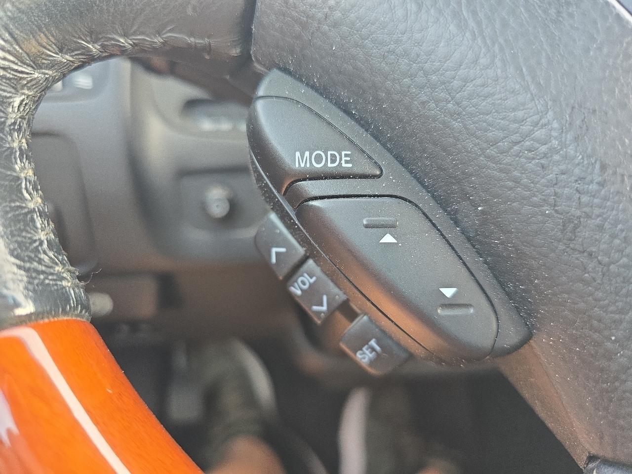 Lexus SC 430 2dr Convertible 2005