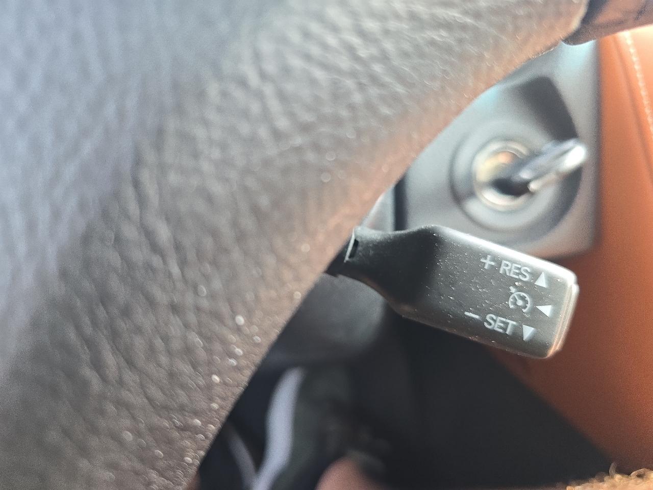 Lexus SC 430 2dr Convertible 2005