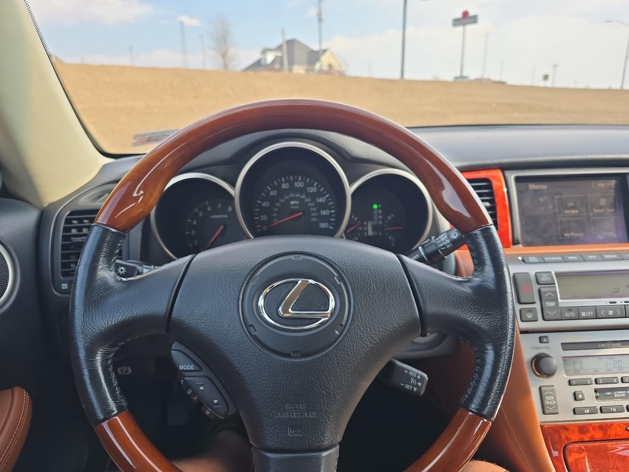 Lexus SC 430 2dr Convertible 2005