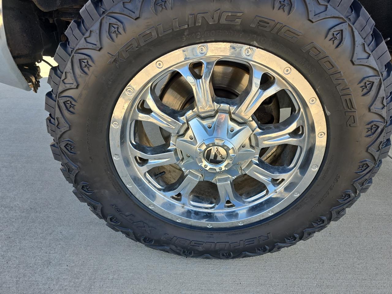 Ford Super Duty F-350 SRW XLT 4WD Crew Cab 8' Box 2017