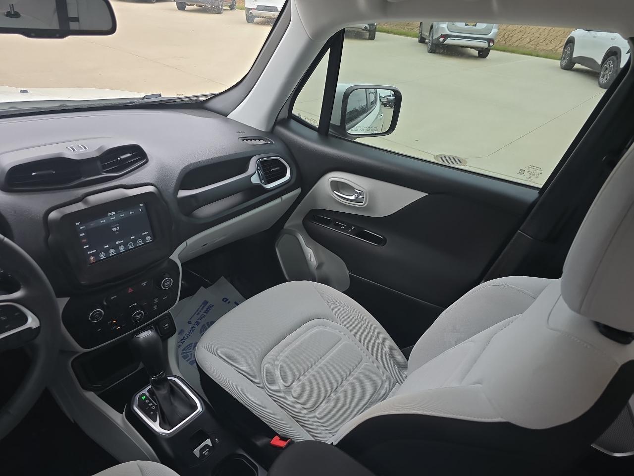 Jeep Renegade Latitude FWD 2018