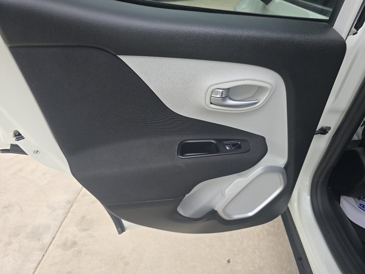 Jeep Renegade Latitude FWD 2018