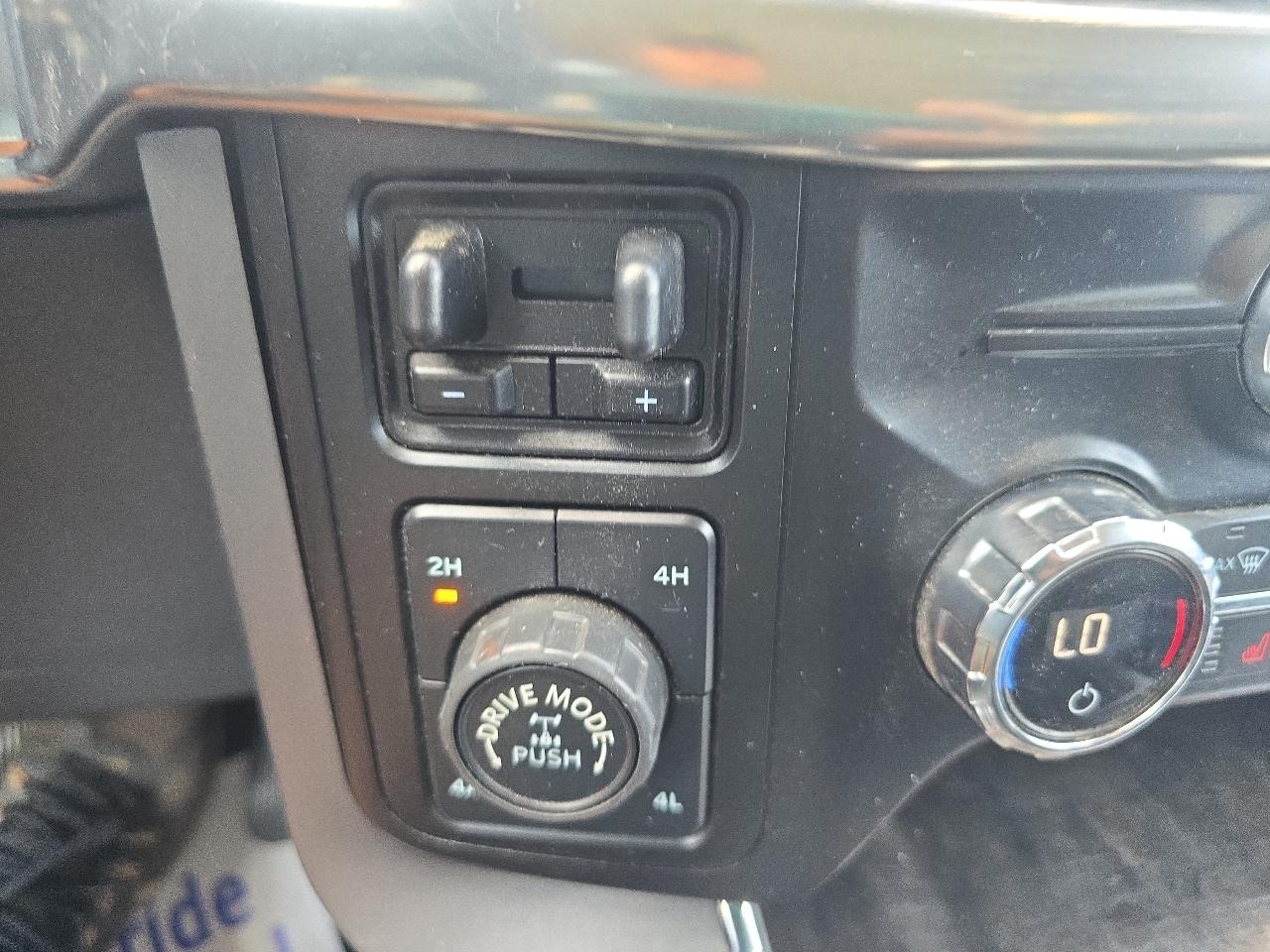 Ford F-150 Lariat SuperCrew 5.5-ft. Bed 4WD 2021