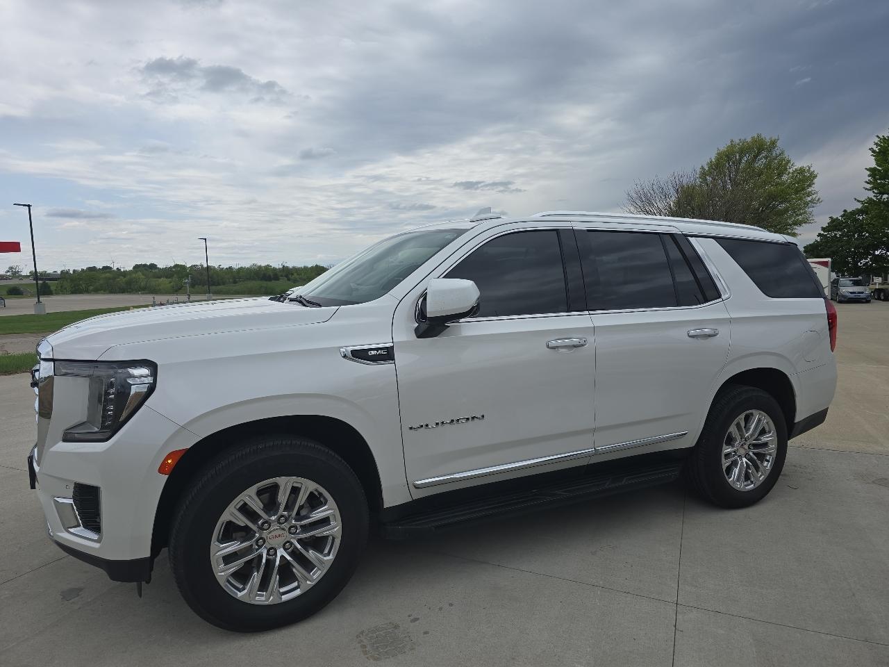 GMC Yukon 4WD 4dr SLT 2021