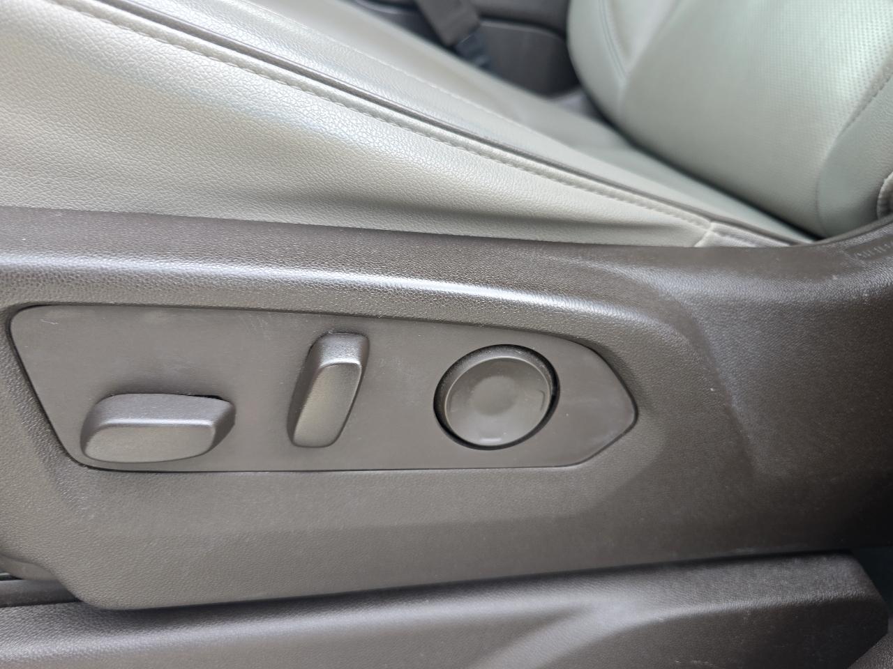 GMC Yukon 4WD 4dr SLT 2021