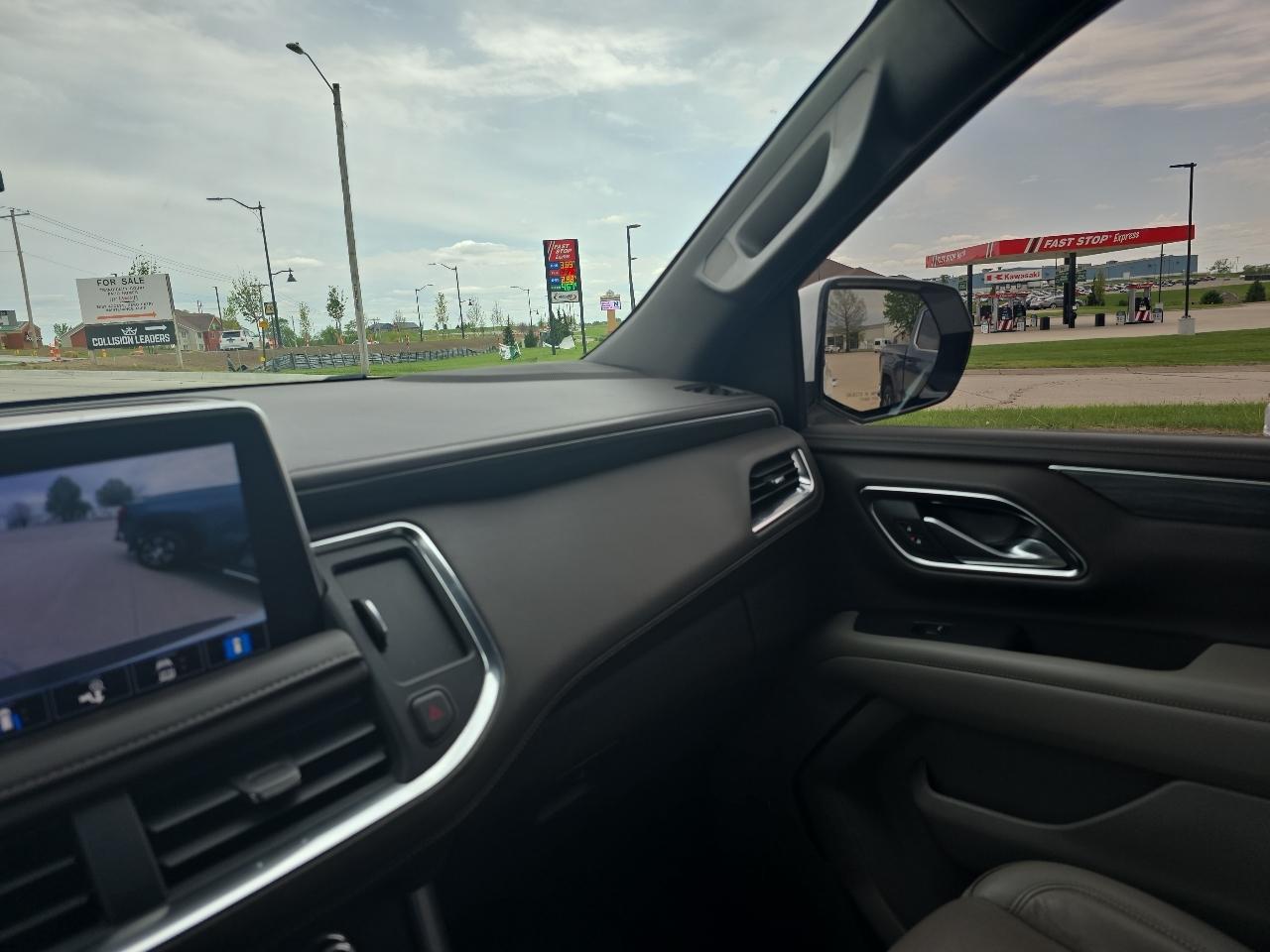 GMC Yukon 4WD 4dr SLT 2021