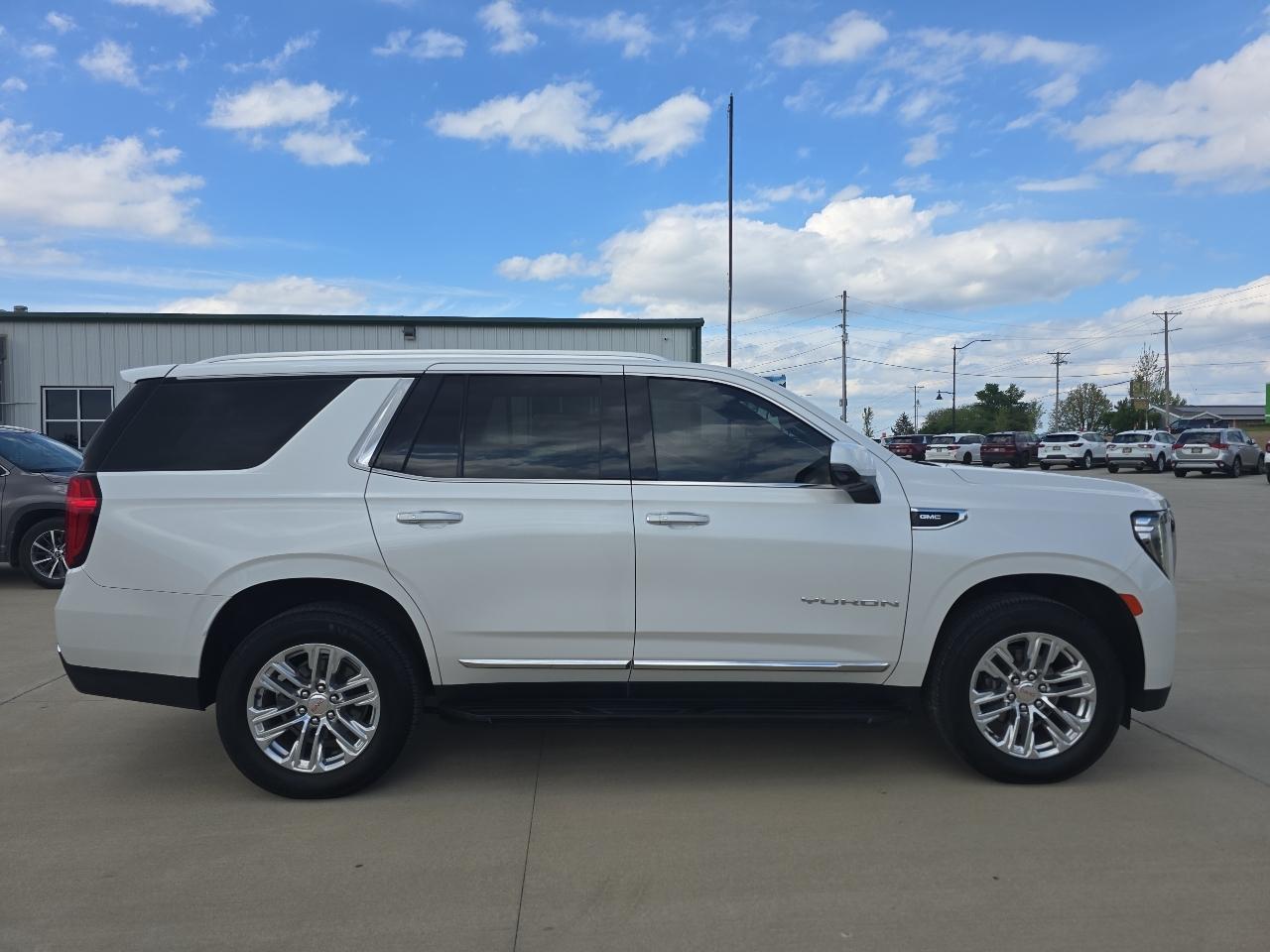 GMC Yukon 4WD 4dr SLT 2021