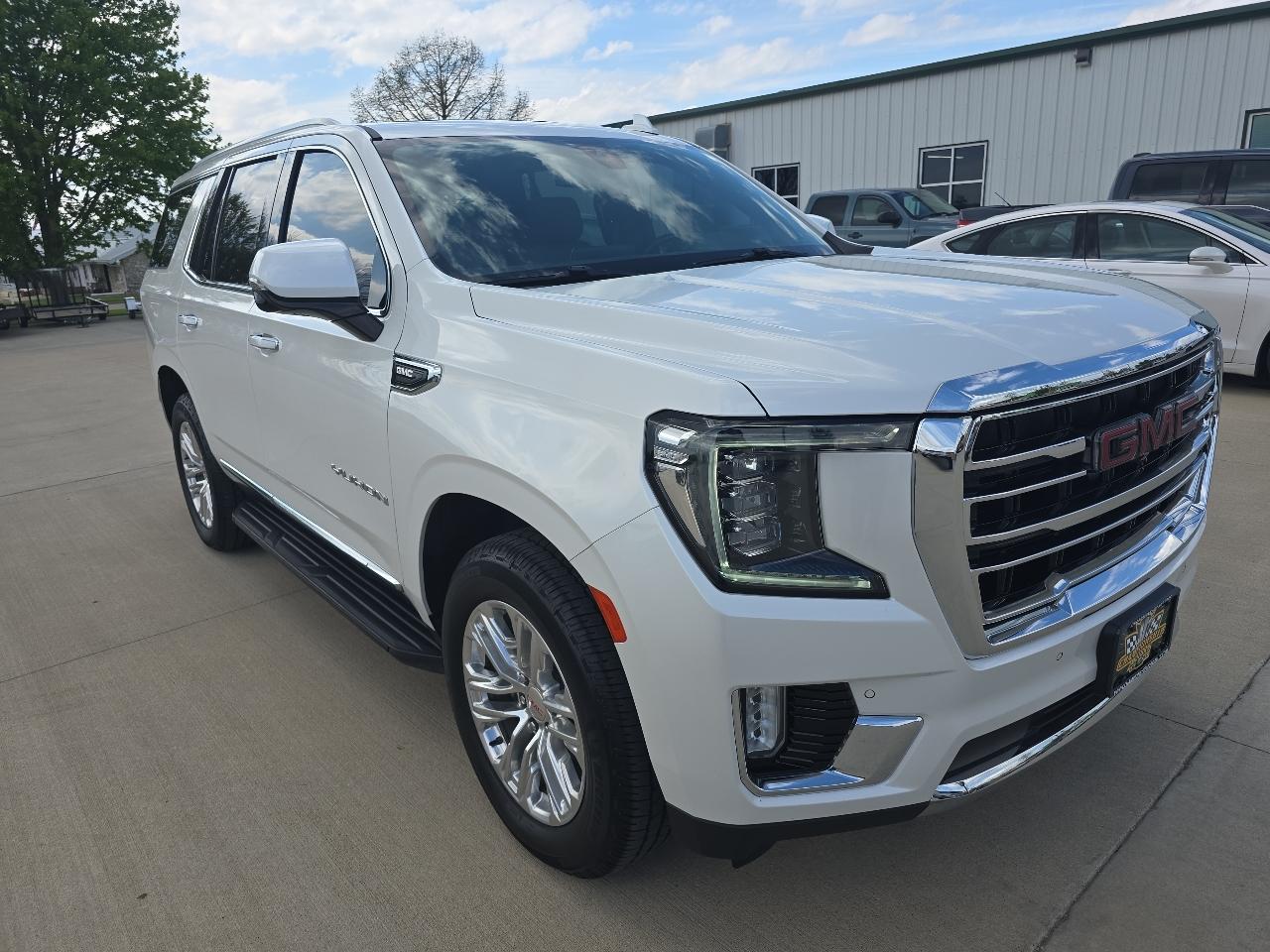 GMC Yukon 4WD 4dr SLT 2021