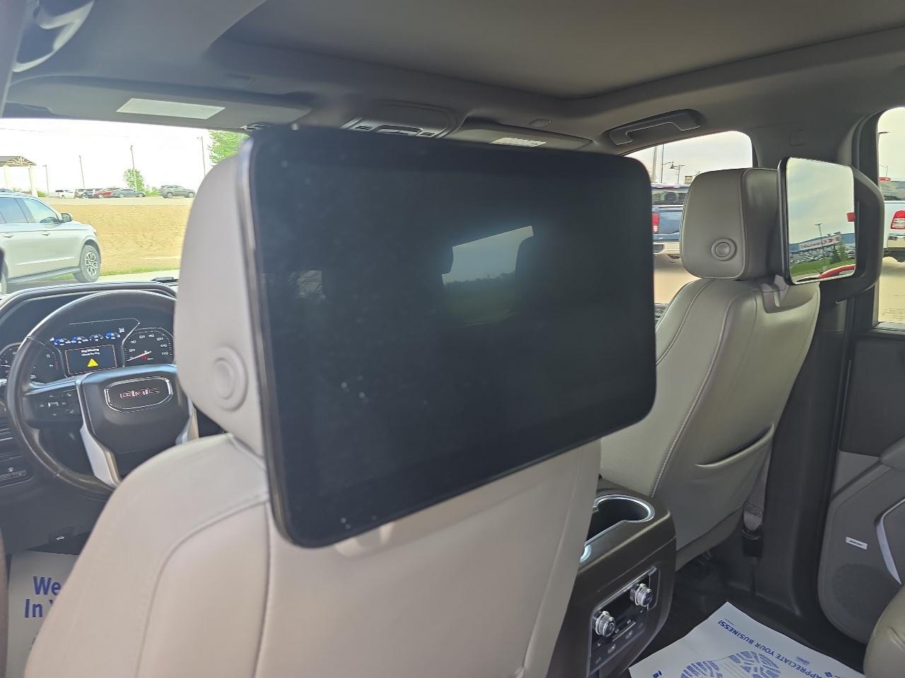GMC Yukon 4WD 4dr SLT 2021