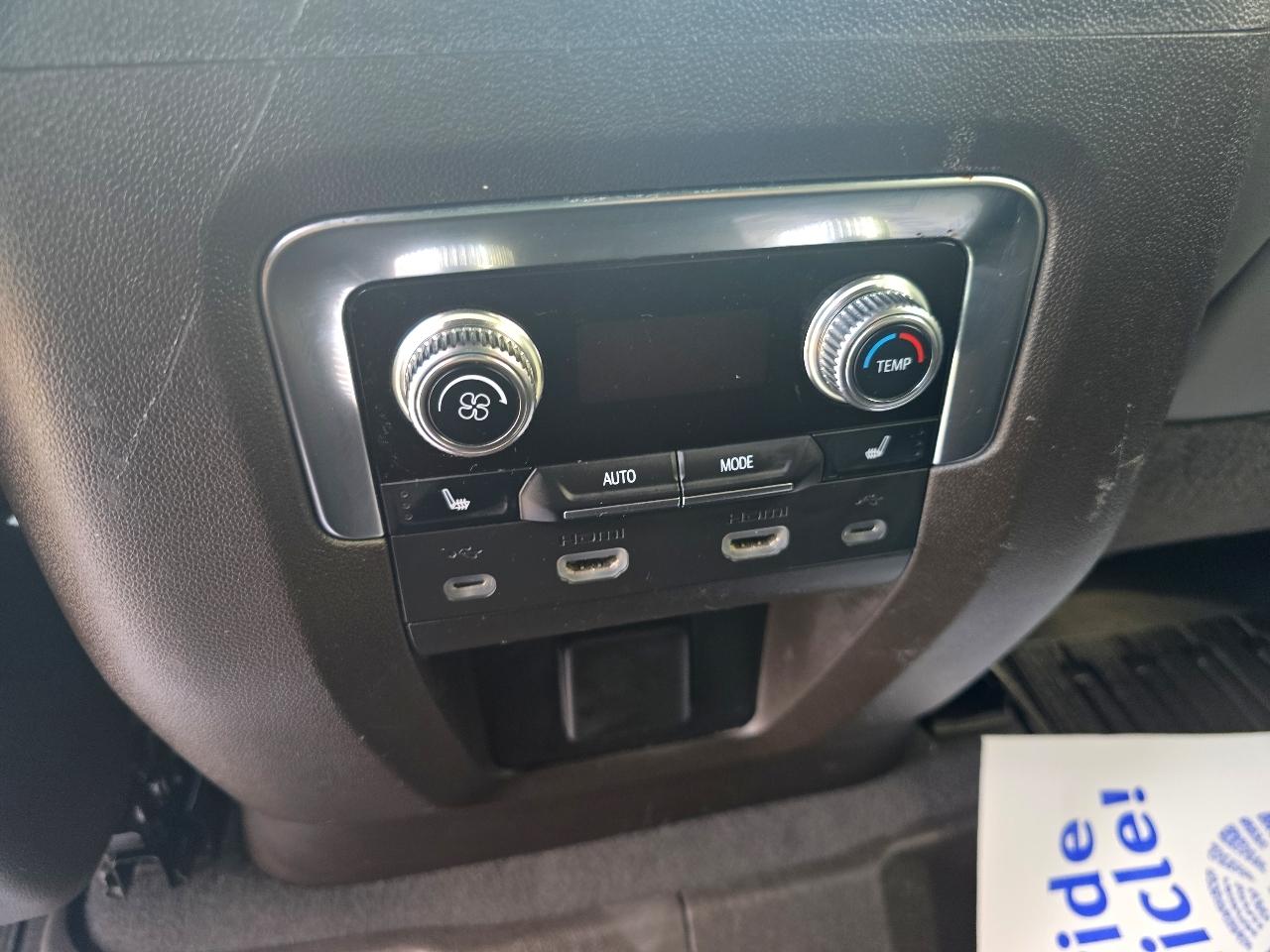 GMC Yukon 4WD 4dr SLT 2021