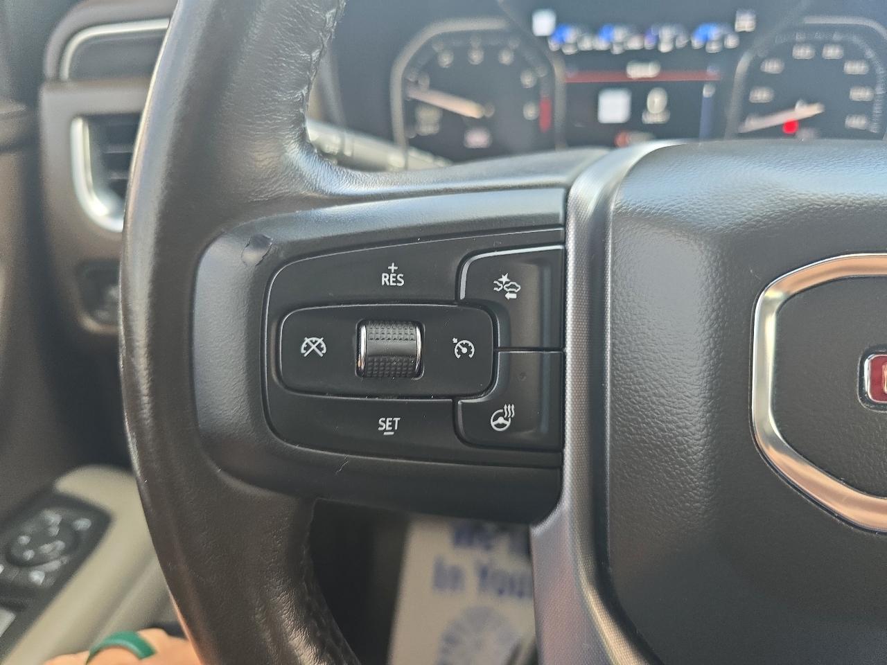 GMC Yukon 4WD 4dr SLT 2021