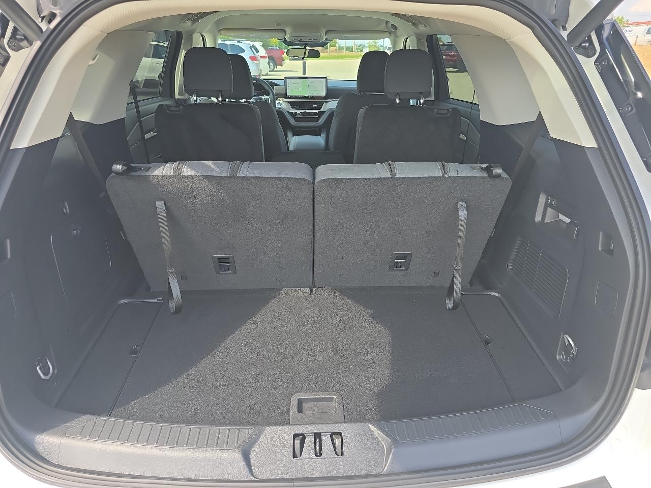 Ford Explorer Active 4WD 2025