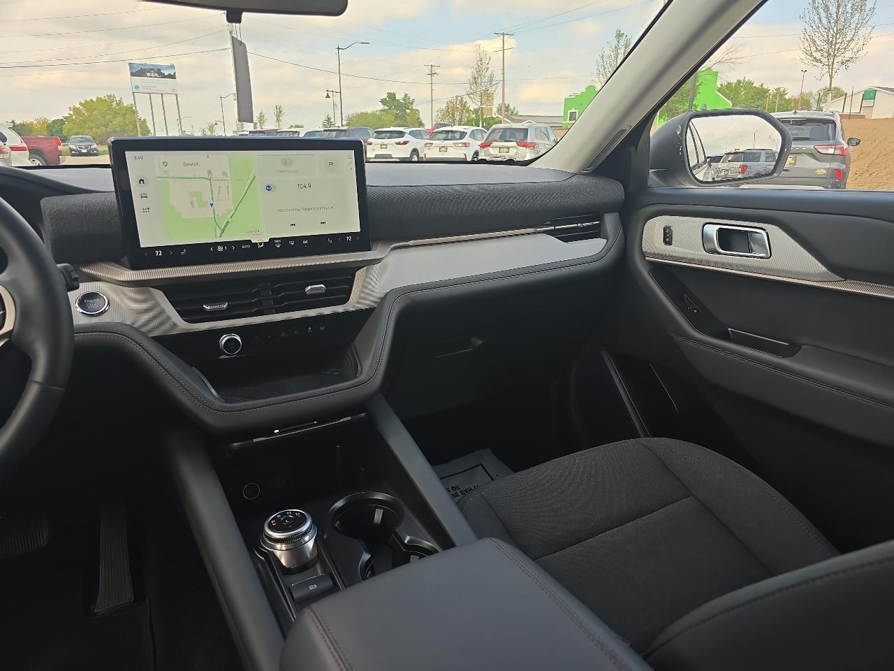 Ford Explorer Active 4WD 2025