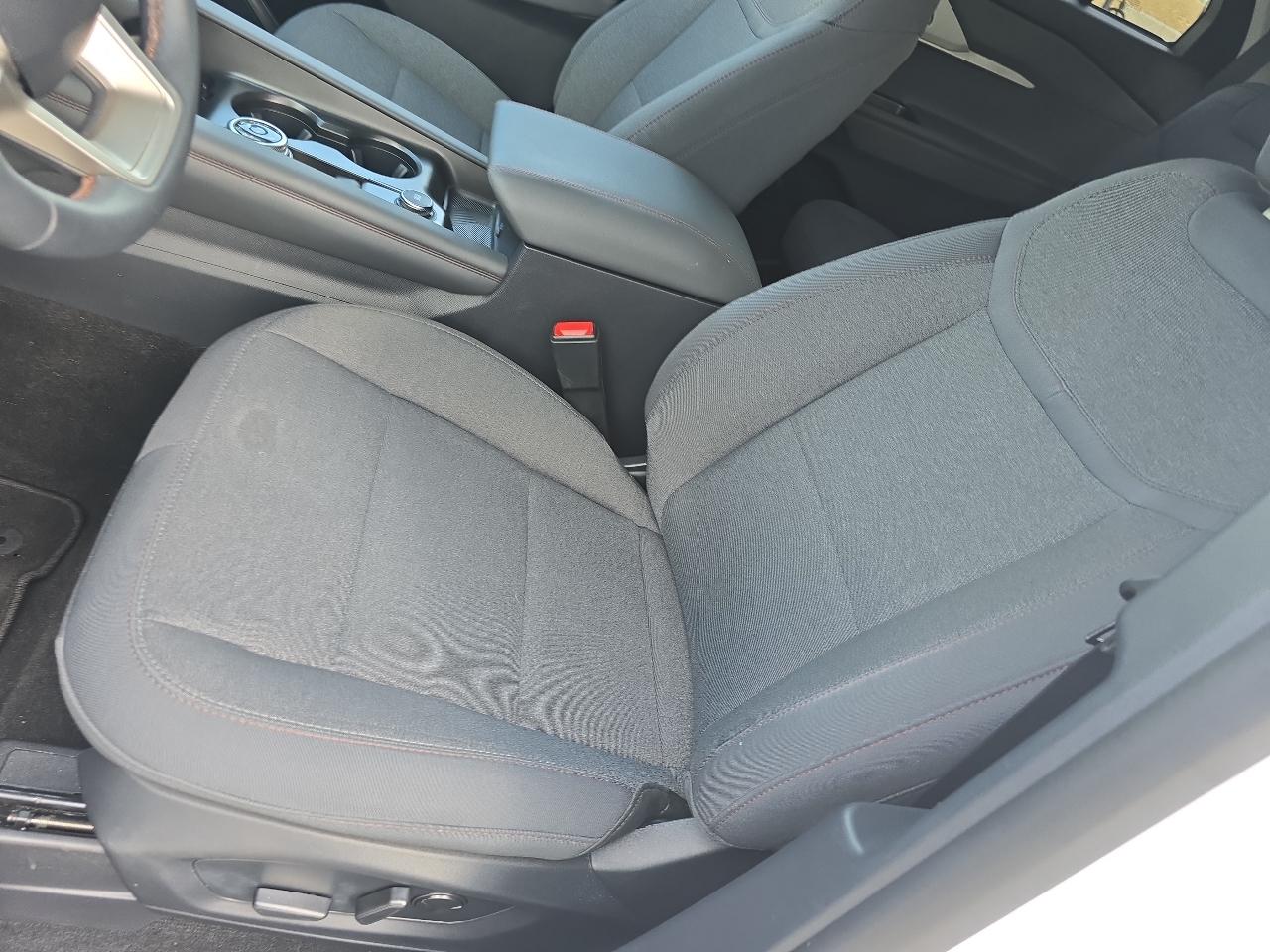 Ford Explorer Active 4WD 2025