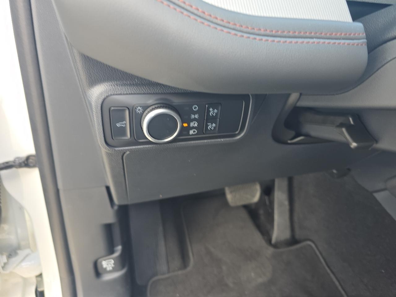 Ford Explorer Active 4WD 2025