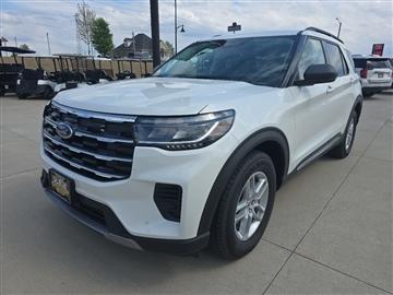 2025 Ford Explorer Active 4WD
