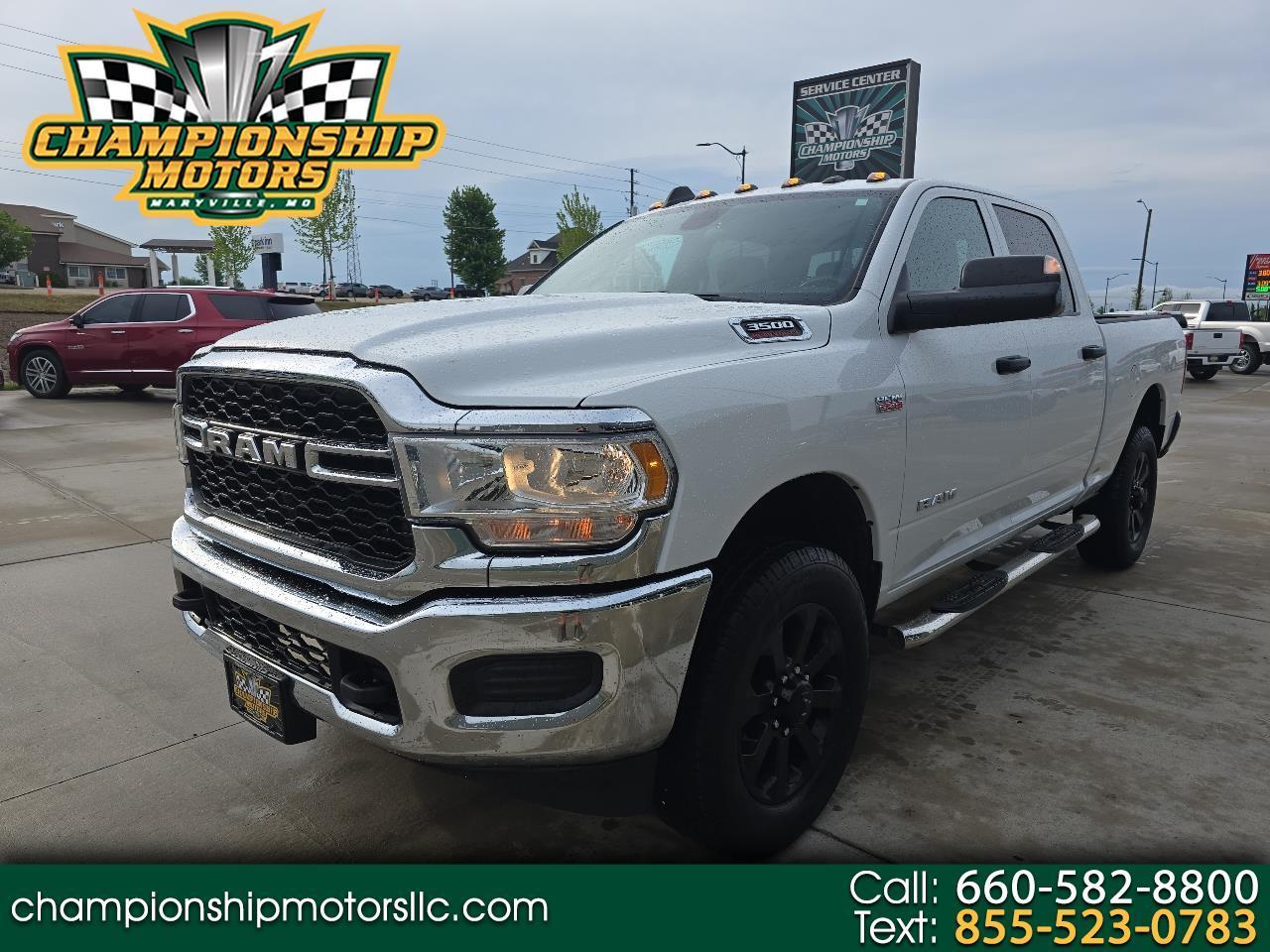 2022 RAM 3500 Tradesman 4x4 Crew Cab 6'4" Box