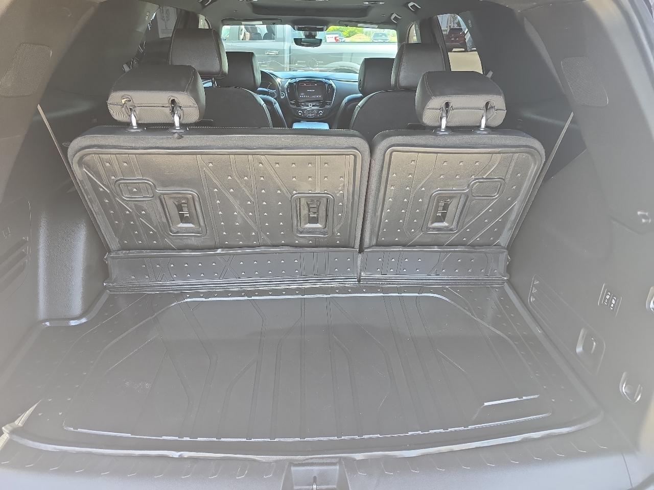 Chevrolet Traverse AWD 4dr High Country 2023