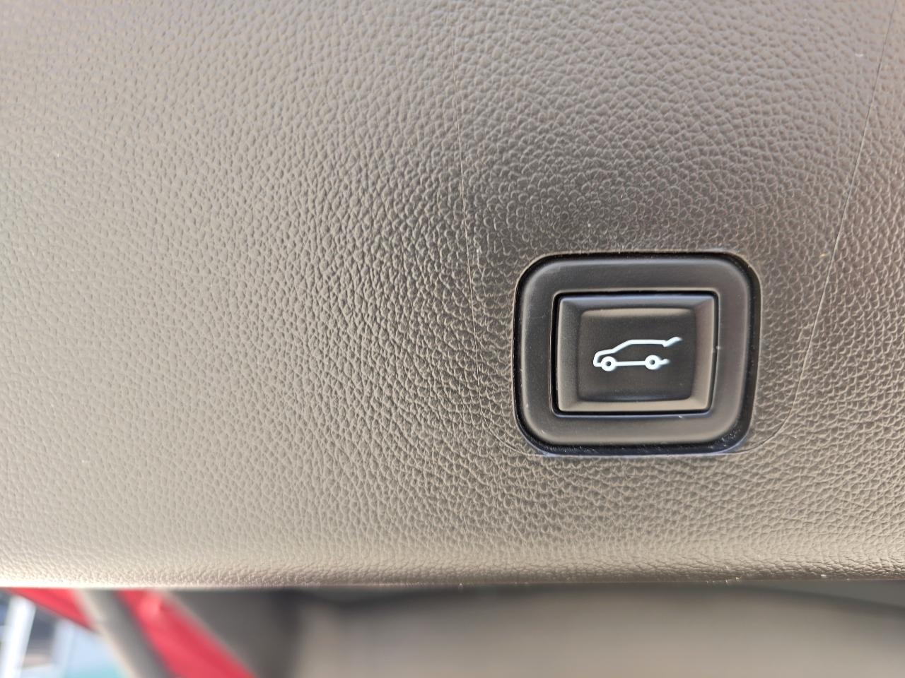 Chevrolet Traverse AWD 4dr High Country 2023