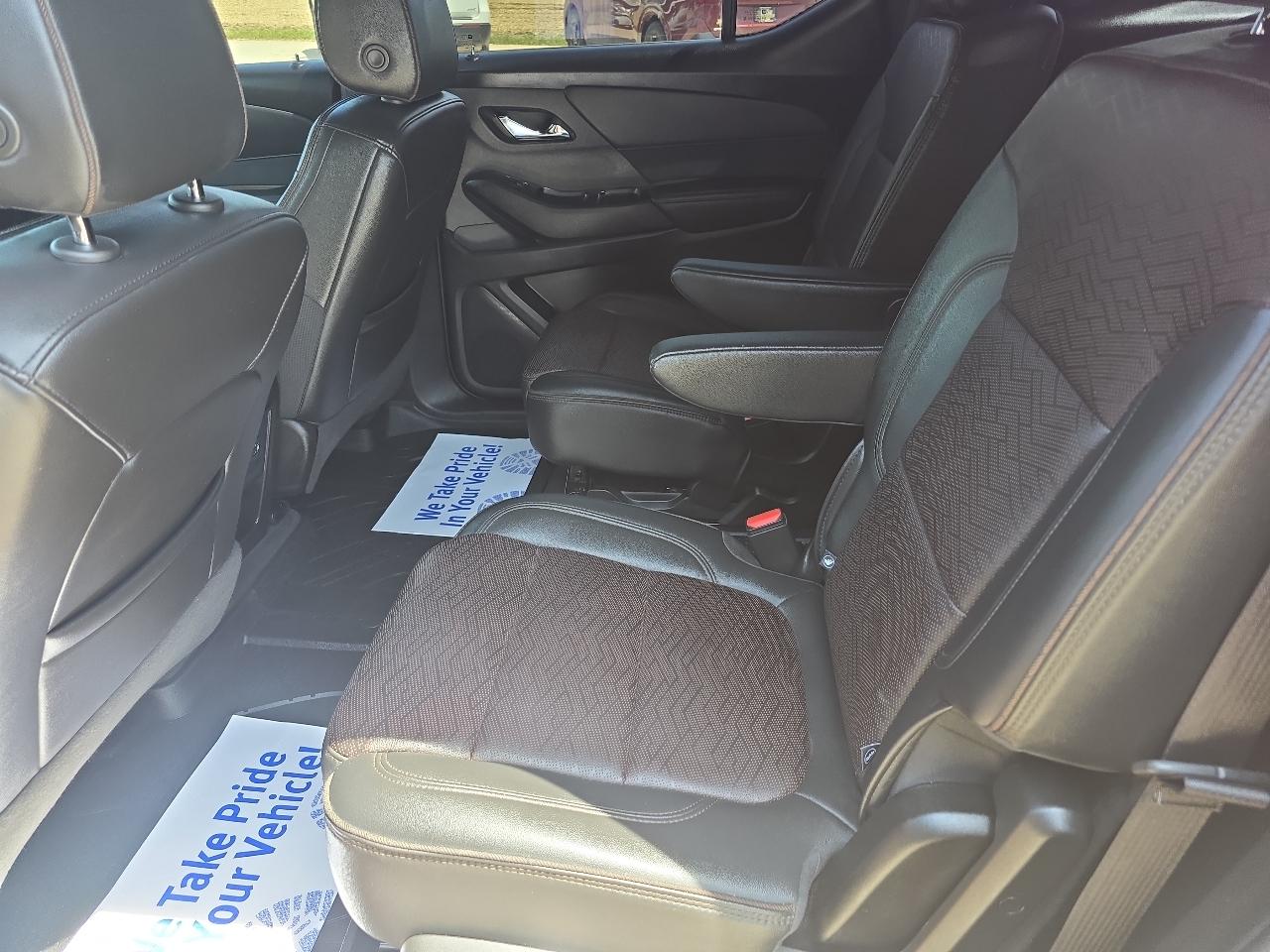 Chevrolet Traverse AWD 4dr High Country 2023