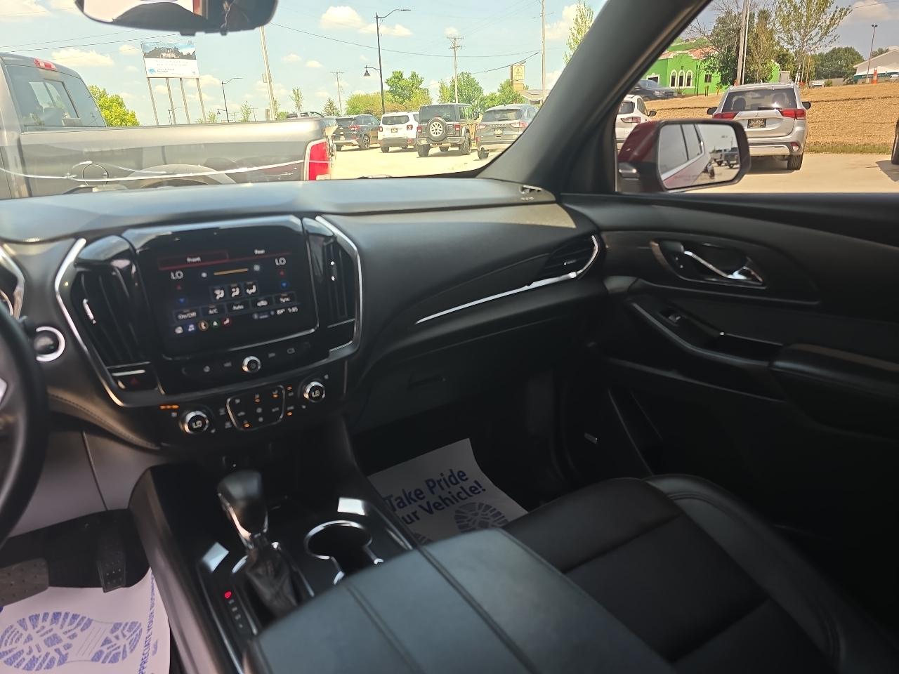 Chevrolet Traverse AWD 4dr High Country 2023
