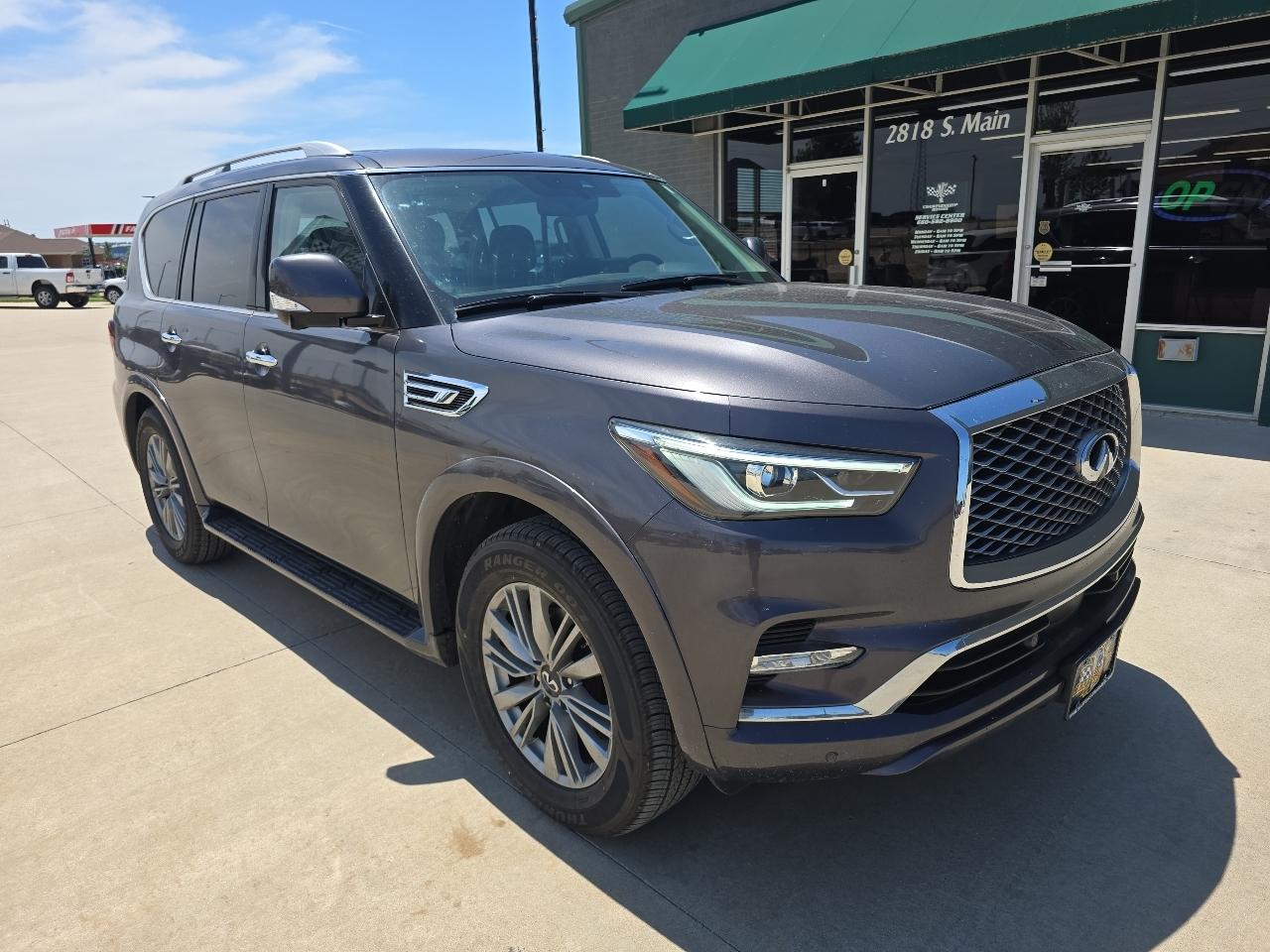 Infiniti QX80 LUXE AWD 2024