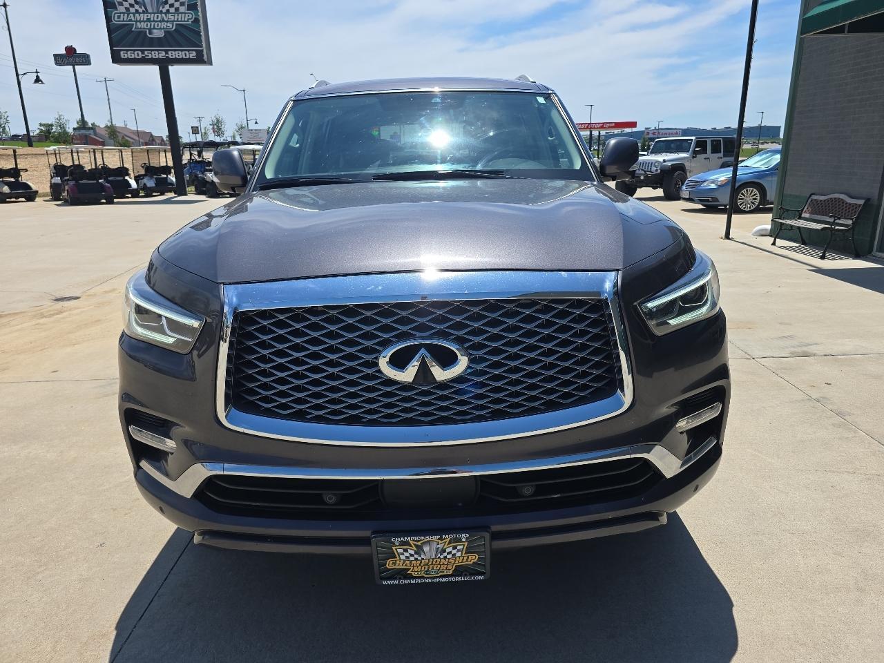 Infiniti QX80 LUXE AWD 2024
