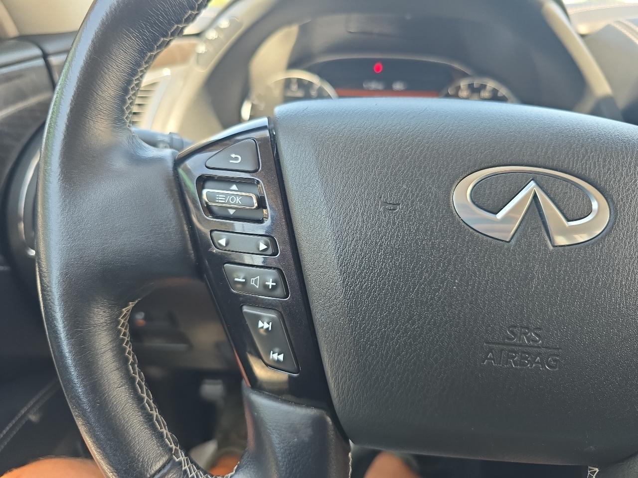 Infiniti QX80 LUXE AWD 2024