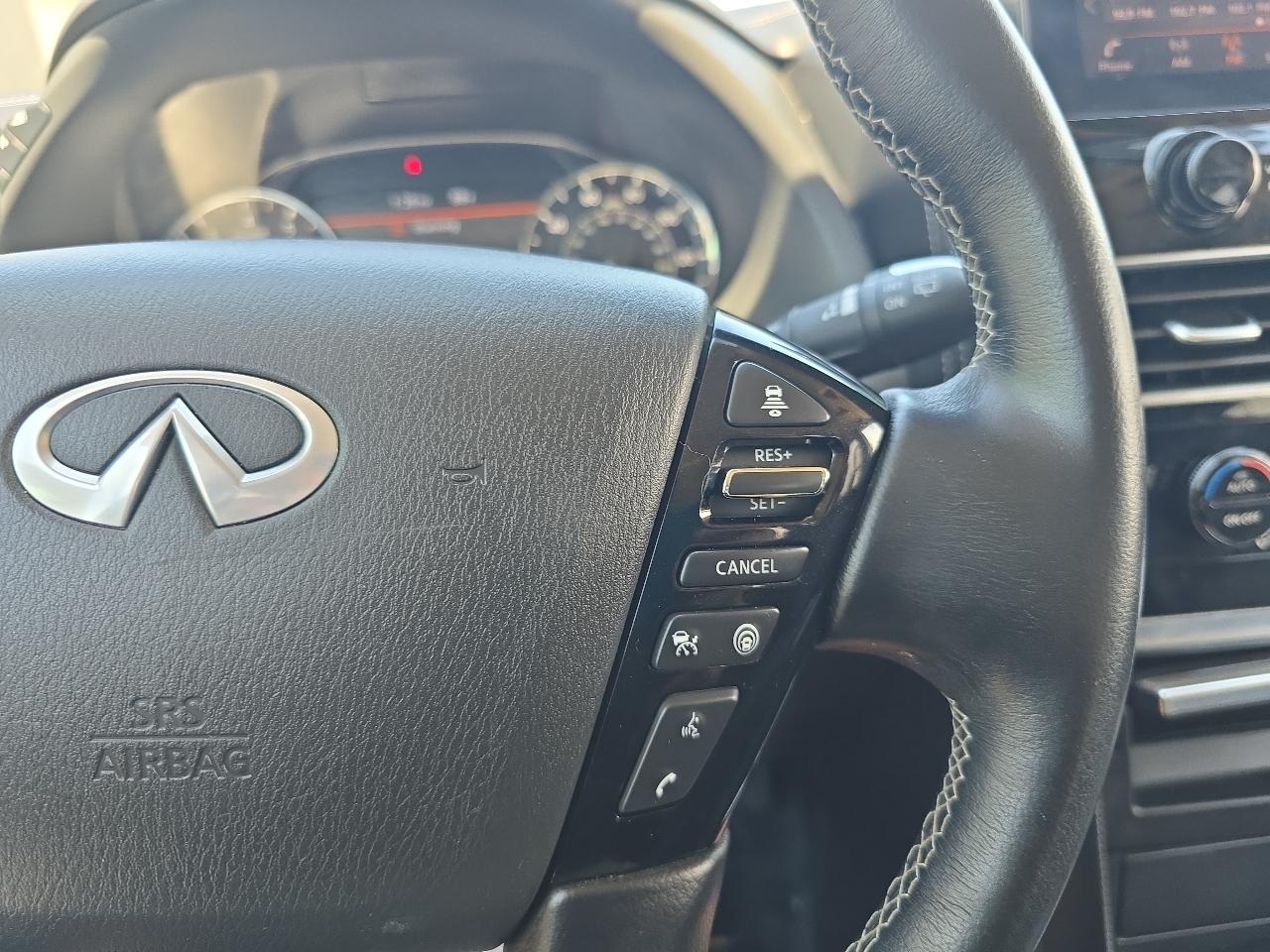 Infiniti QX80 LUXE AWD 2024