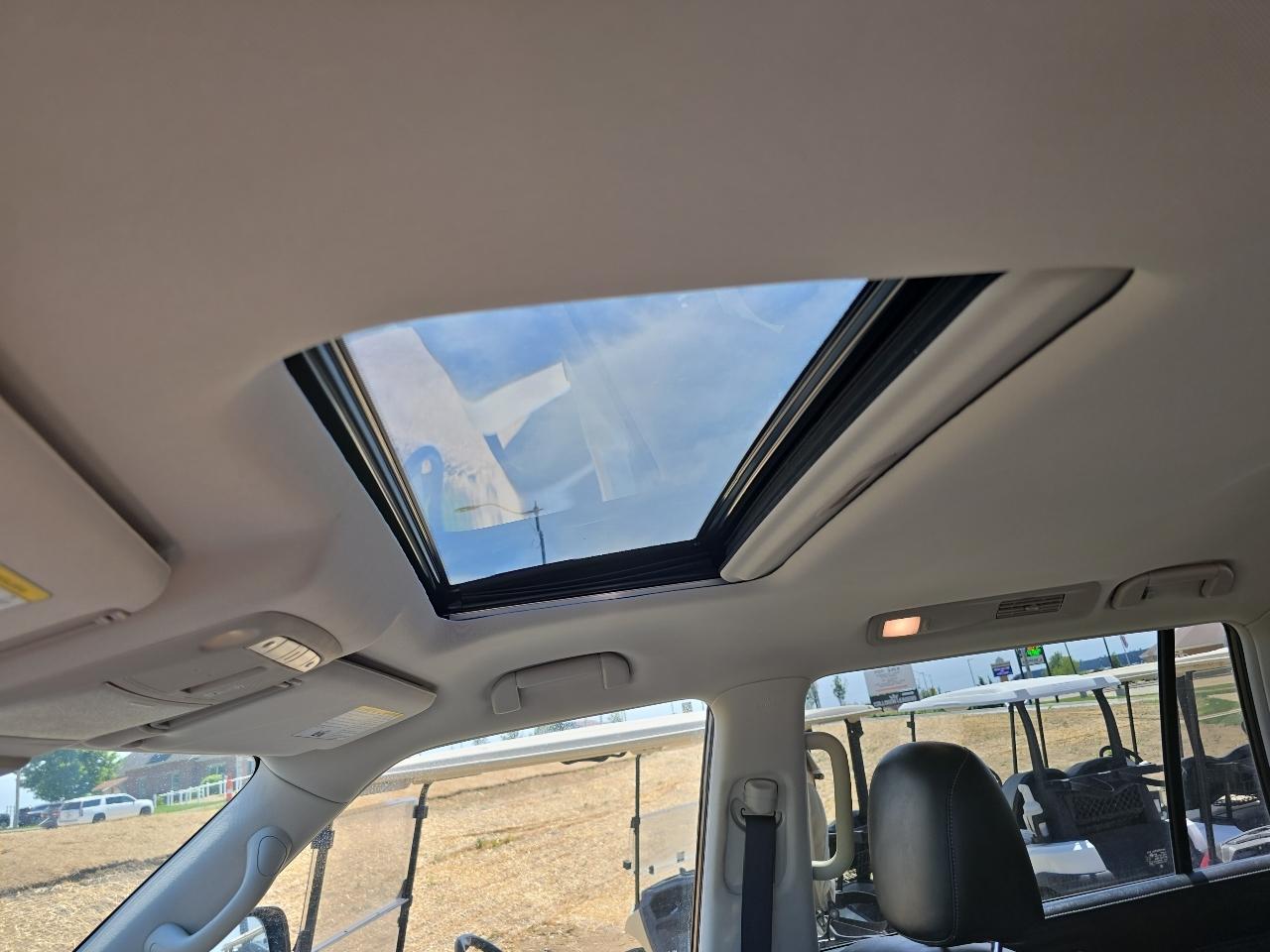 Infiniti QX80 LUXE AWD 2024