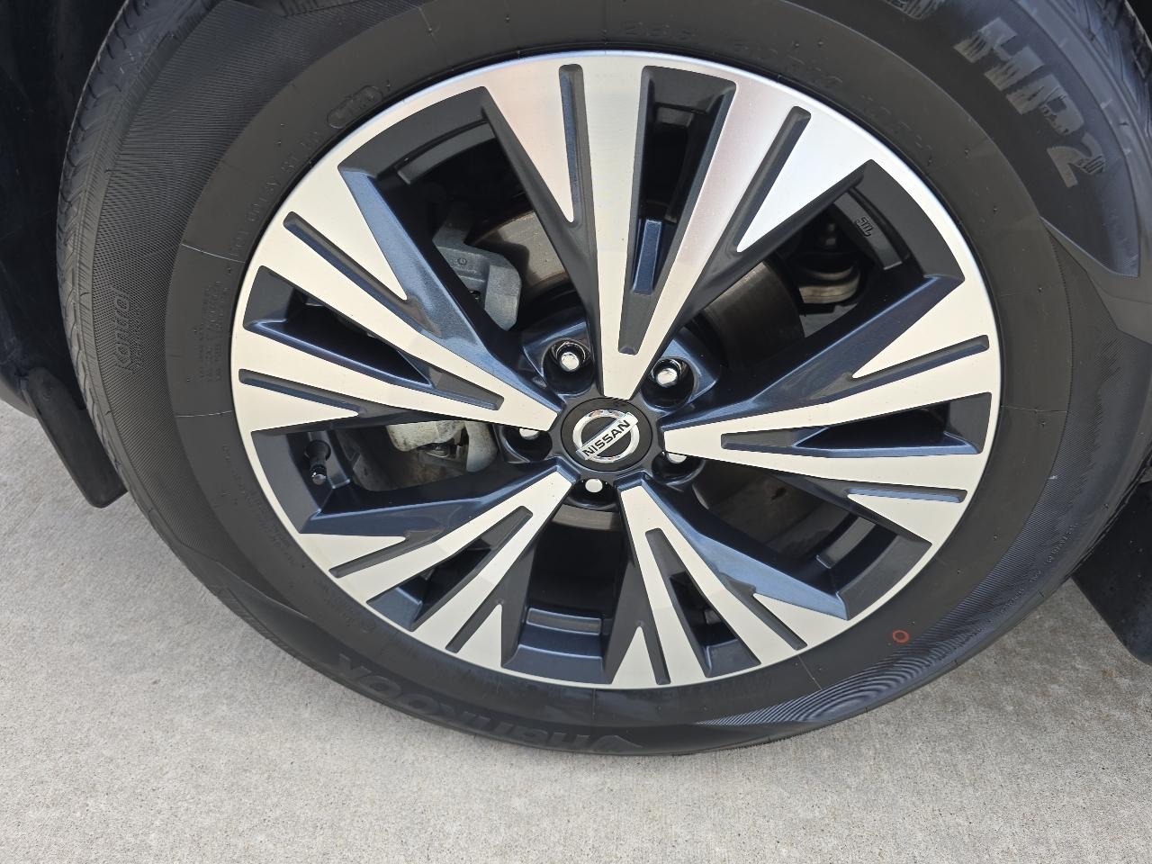 Nissan Rogue AWD SV 2021