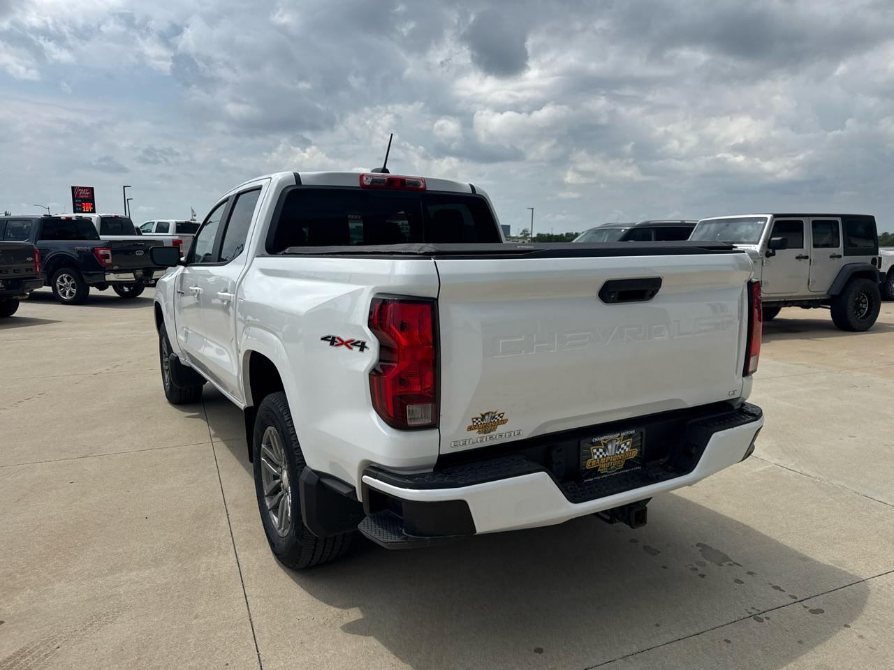 Chevrolet Colorado 4WD Crew Cab LT 2023