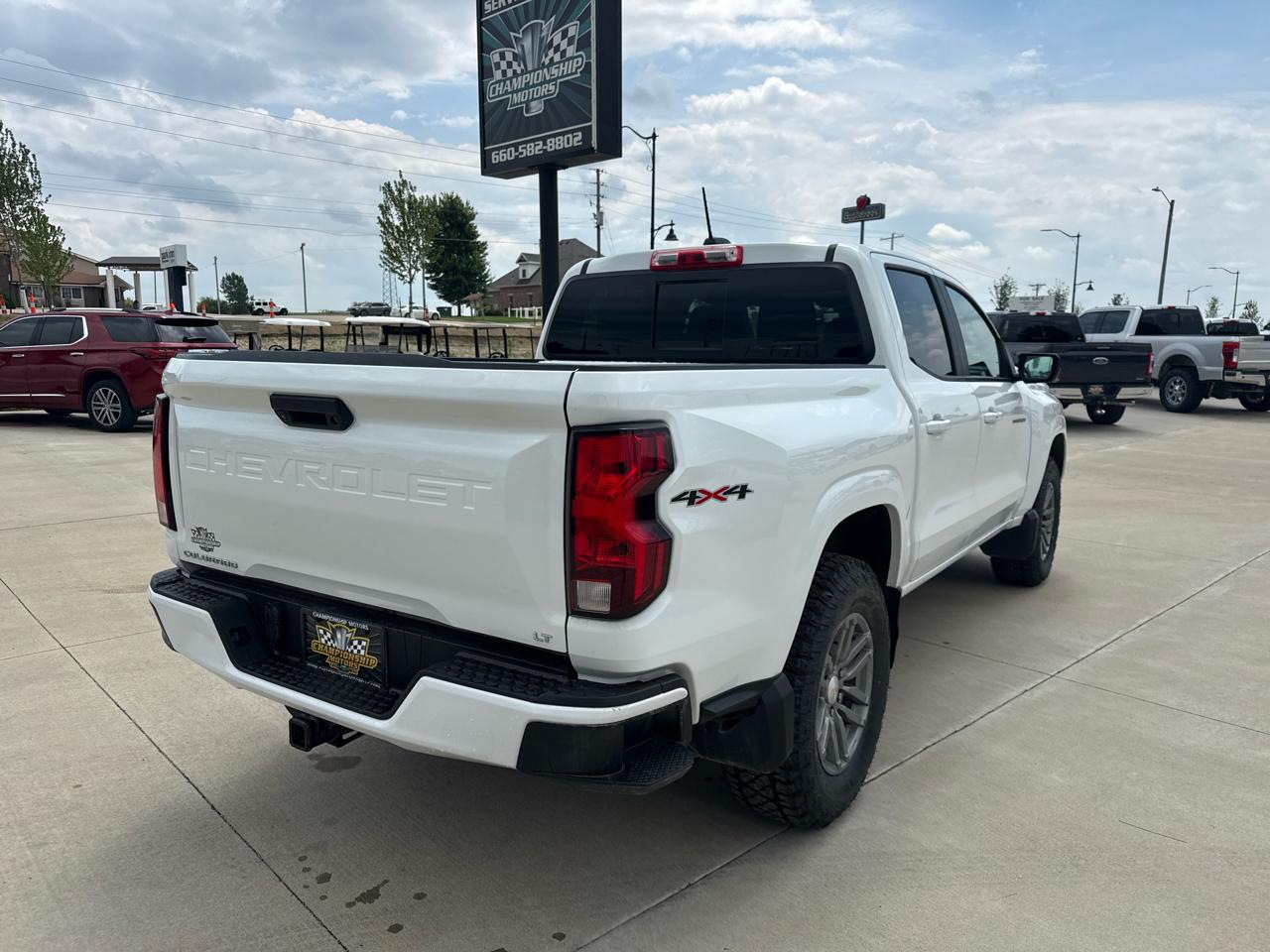 Chevrolet Colorado 4WD Crew Cab LT 2024