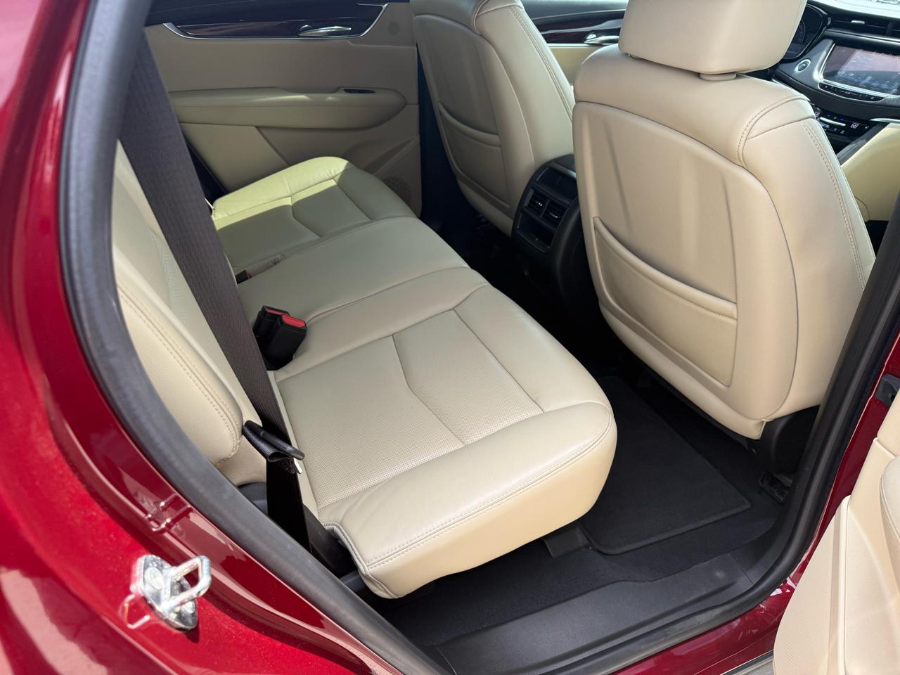 Cadillac XT5 AWD 4dr Luxury 2017