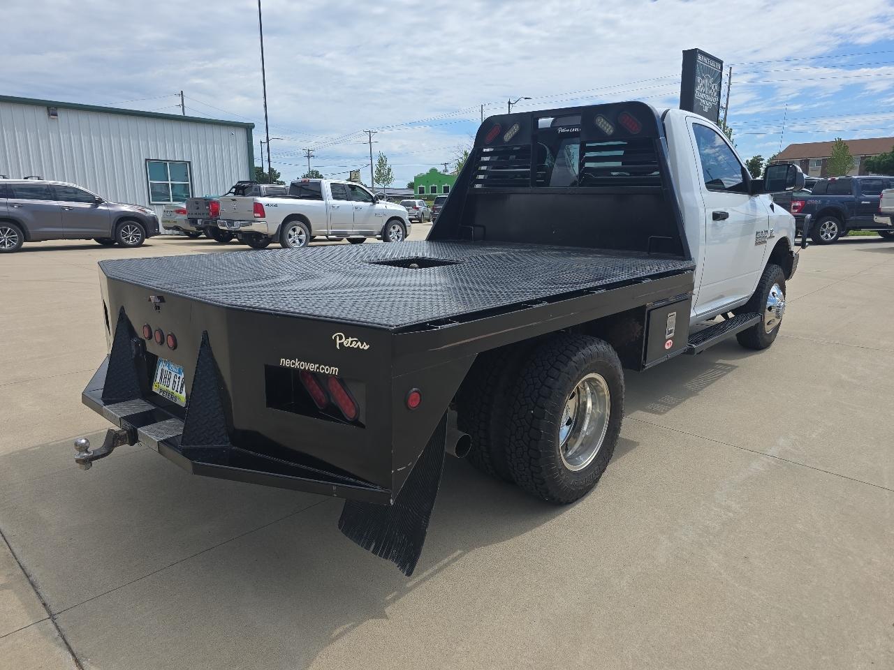 RAM 3500 Chassis Cab Tradesman 4WD Reg Cab 60" CA 143.5" WB 2018