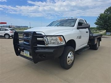 2018 RAM 3500 Chassis Cab Tradesman 4WD Reg Cab 60" CA 143.5" WB
