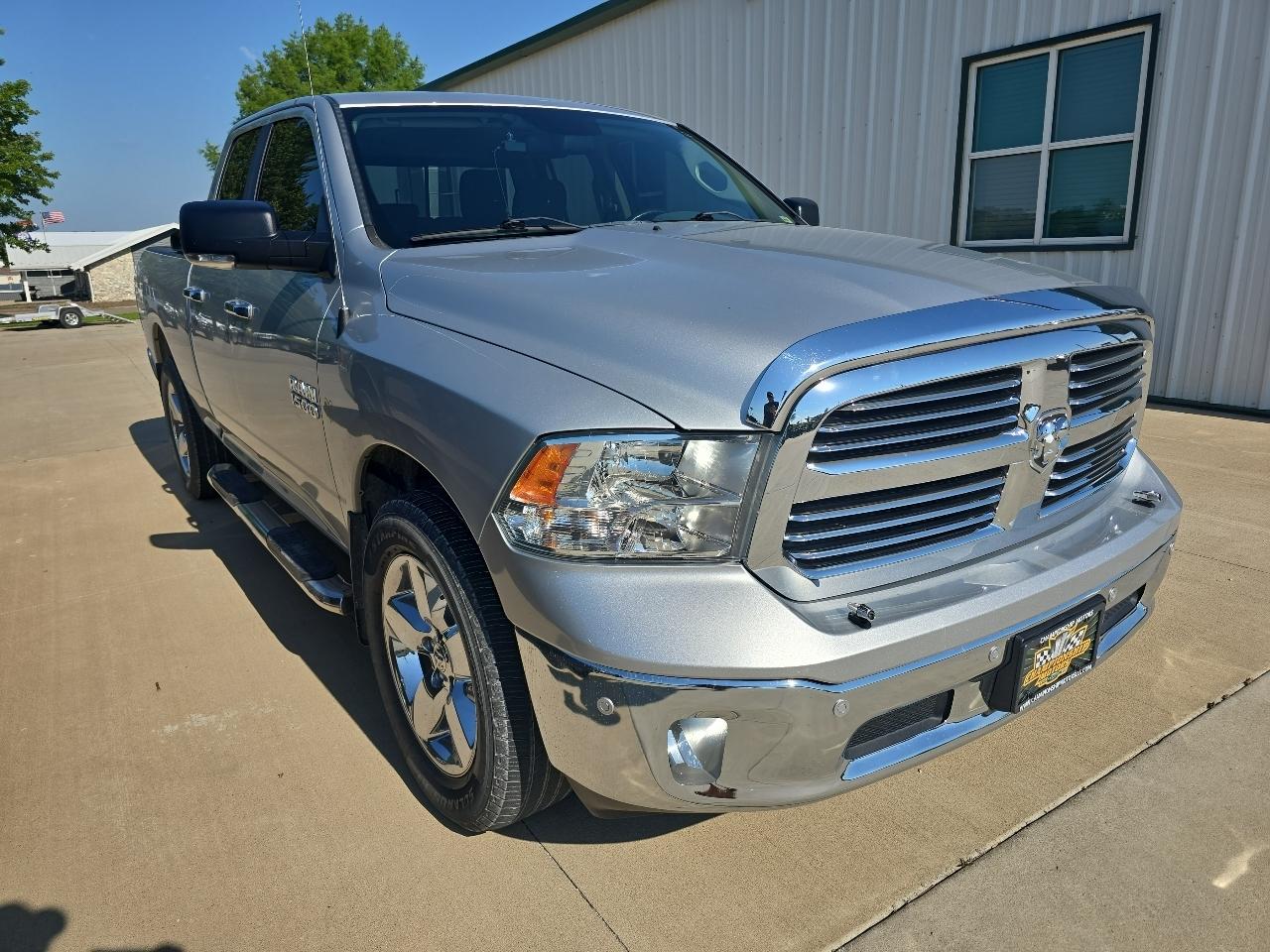 RAM 1500 Big Horn 4x4 Quad Cab 6'4" Box 2017