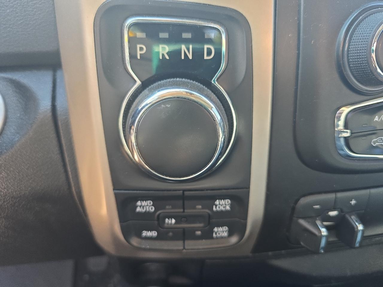 RAM 1500 Big Horn 4x4 Quad Cab 6'4" Box 2017