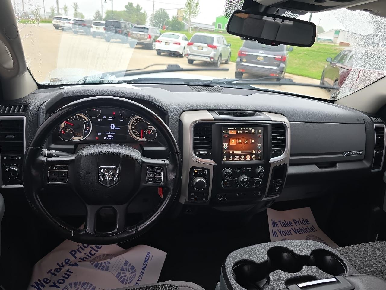RAM 1500 Big Horn 4x4 Quad Cab 6'4" Box 2017