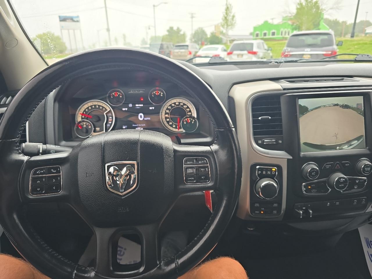 RAM 1500 Big Horn 4x4 Quad Cab 6'4" Box 2017