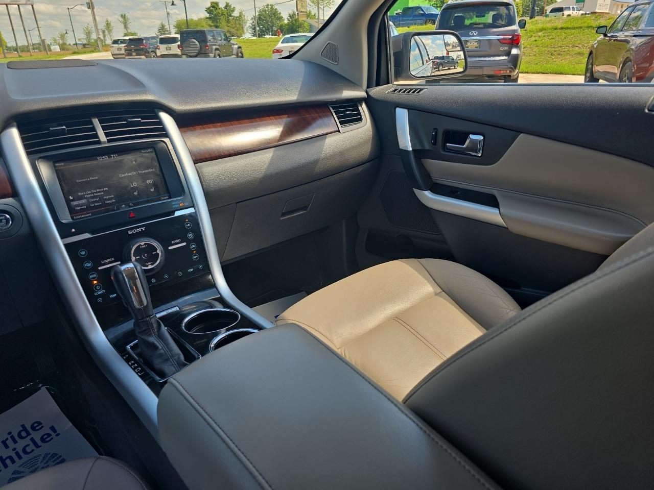 Ford Edge 4dr Limited FWD 2013