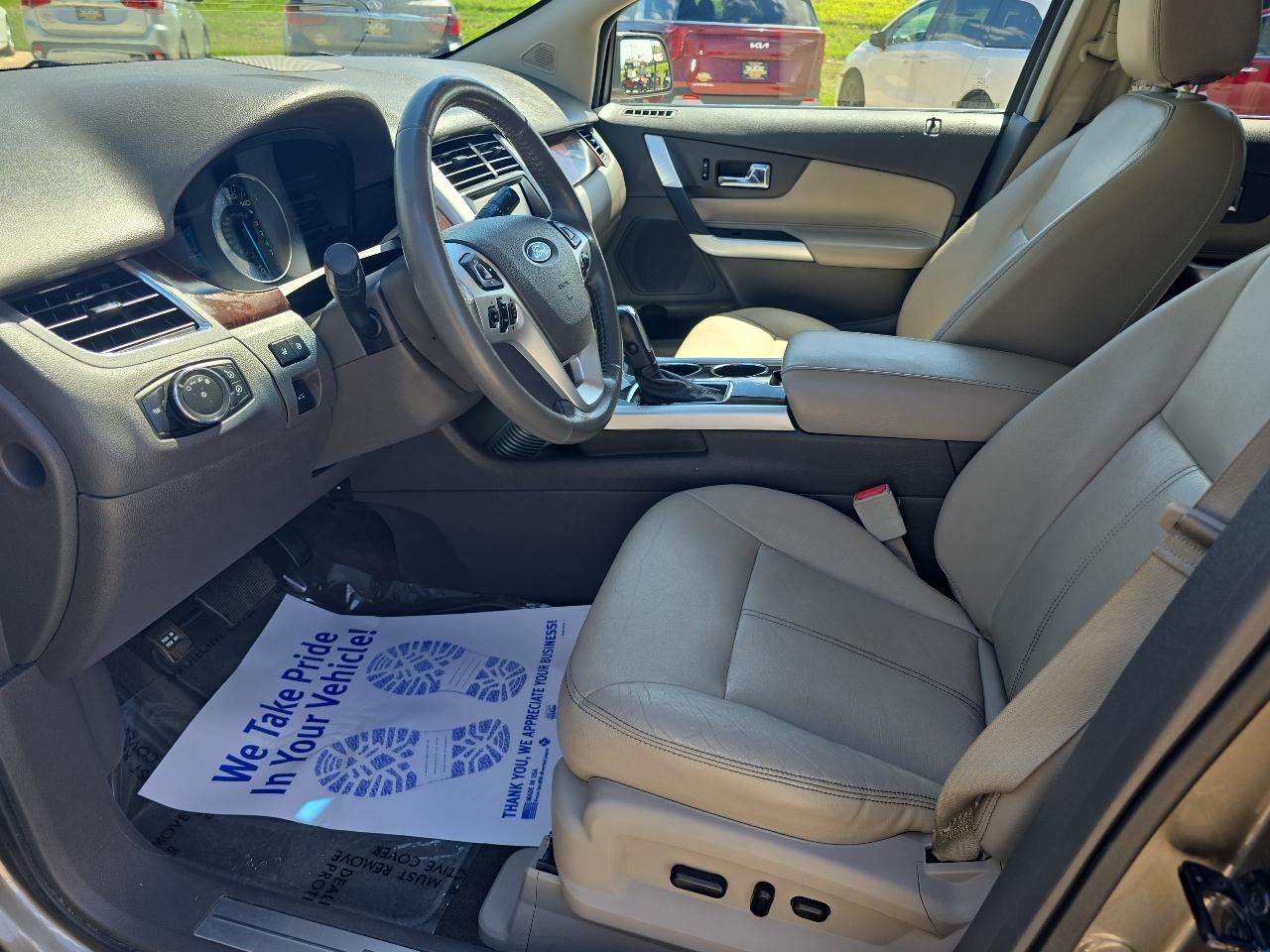 Ford Edge 4dr Limited FWD 2013
