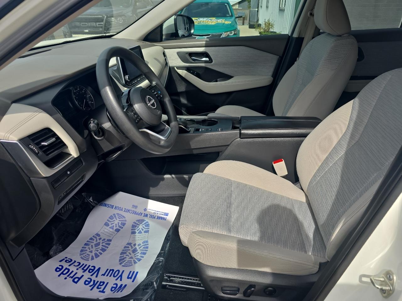 Nissan Rogue FWD SV 2023