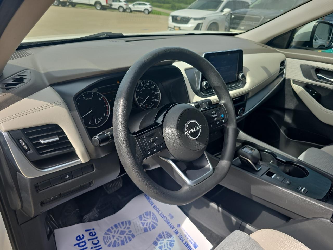 Nissan Rogue FWD SV 2023