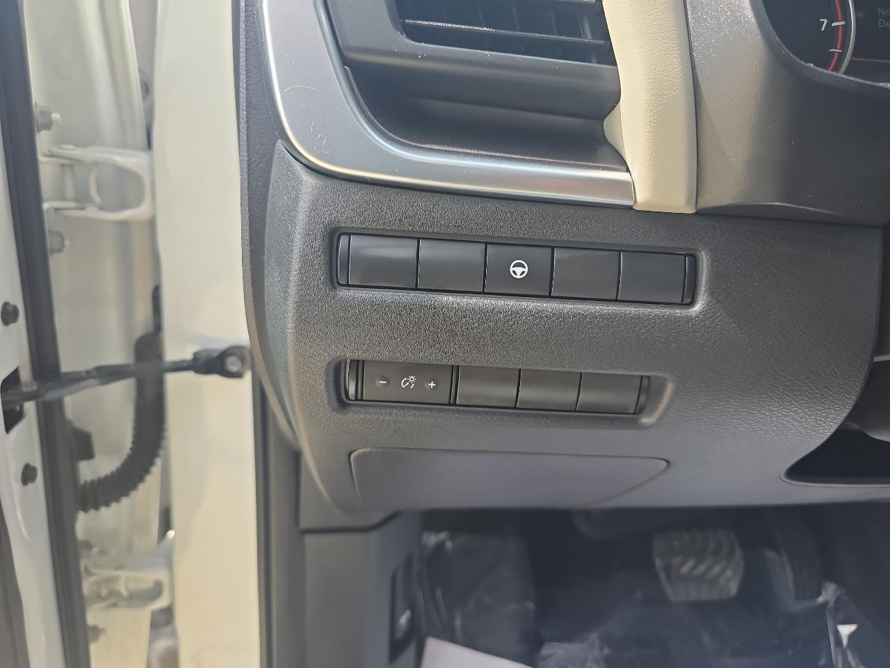 Nissan Rogue FWD SV 2023