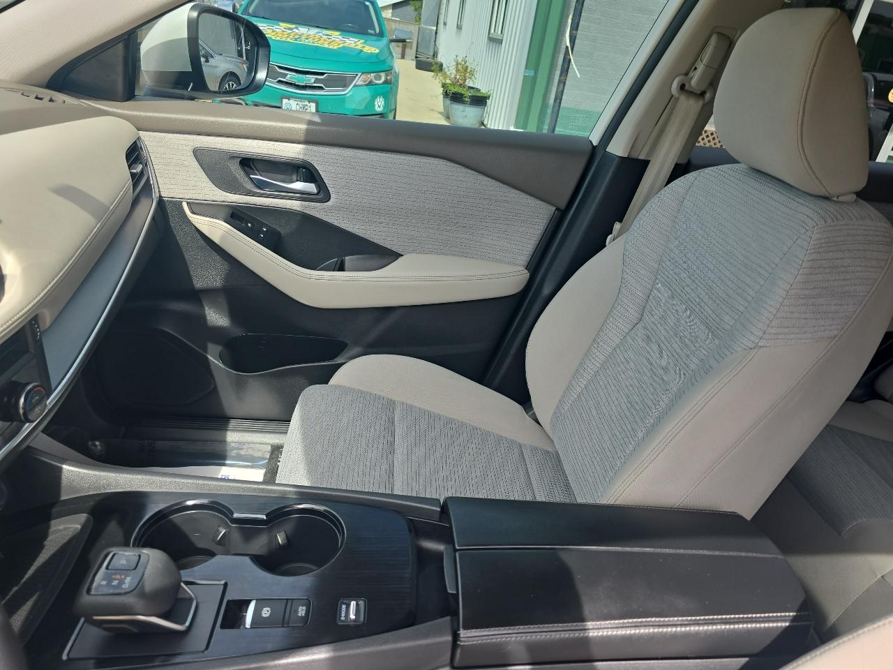 Nissan Rogue FWD SV 2023