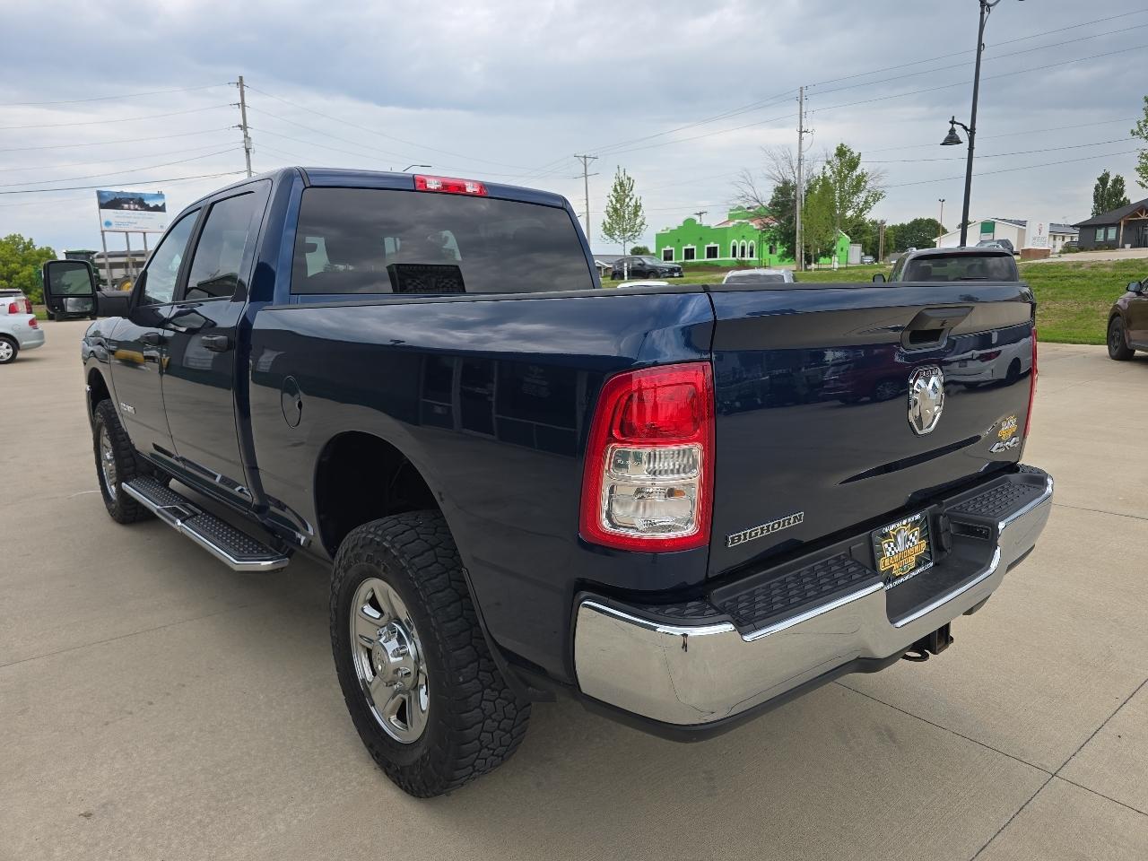 RAM 2500 Big Horn 4x4 Crew Cab 6'4" Box 2024