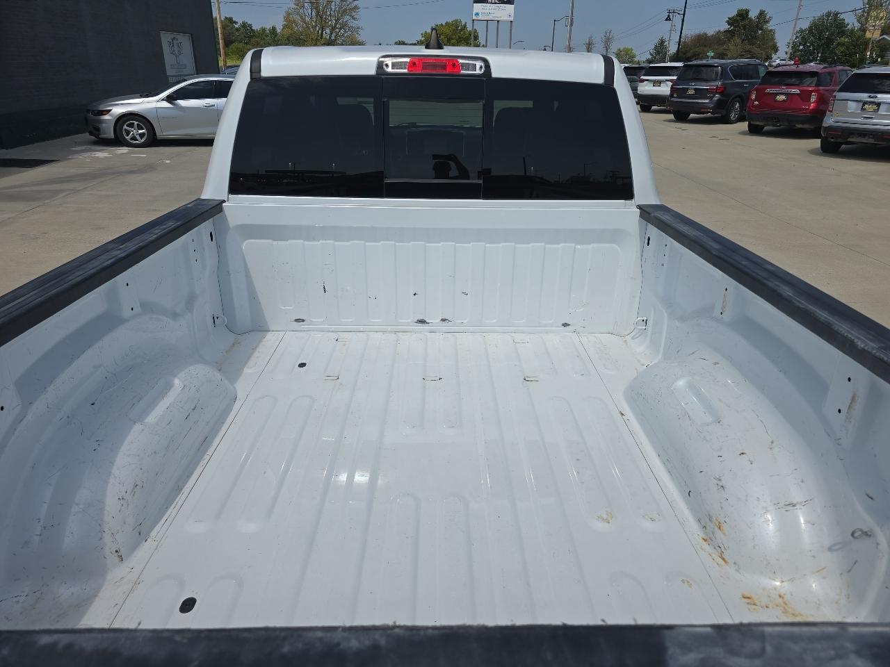 RAM 1500 Laramie 4x4 Crew Cab 6'4" Box 2023