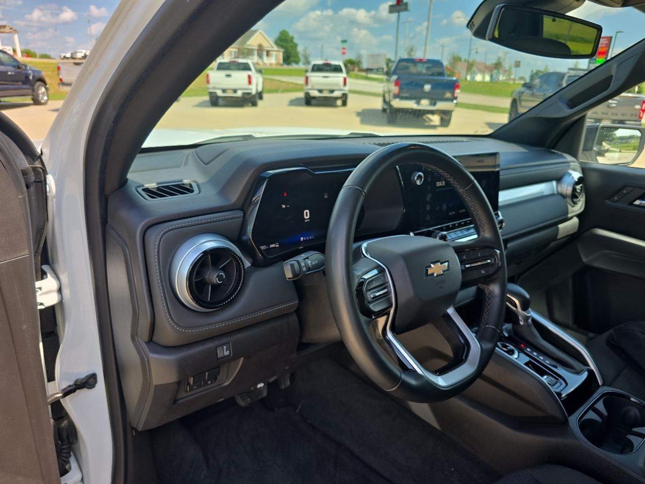 Chevrolet Colorado 4WD Crew Cab LT 2024